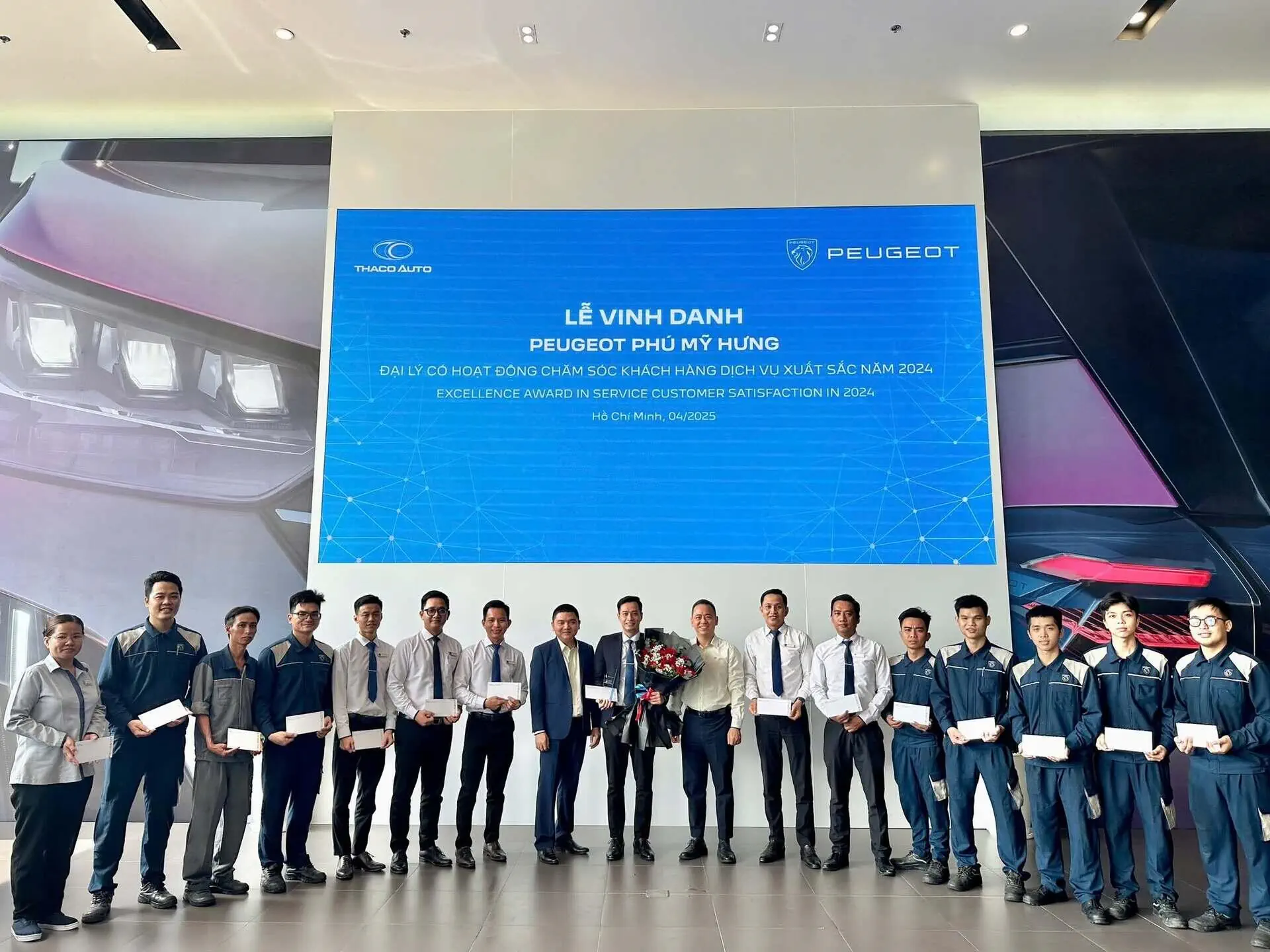 THACO AUTO vinh danh các đại lý chăm sóc khách hàng dịch vụ xuất sắc năm 2024