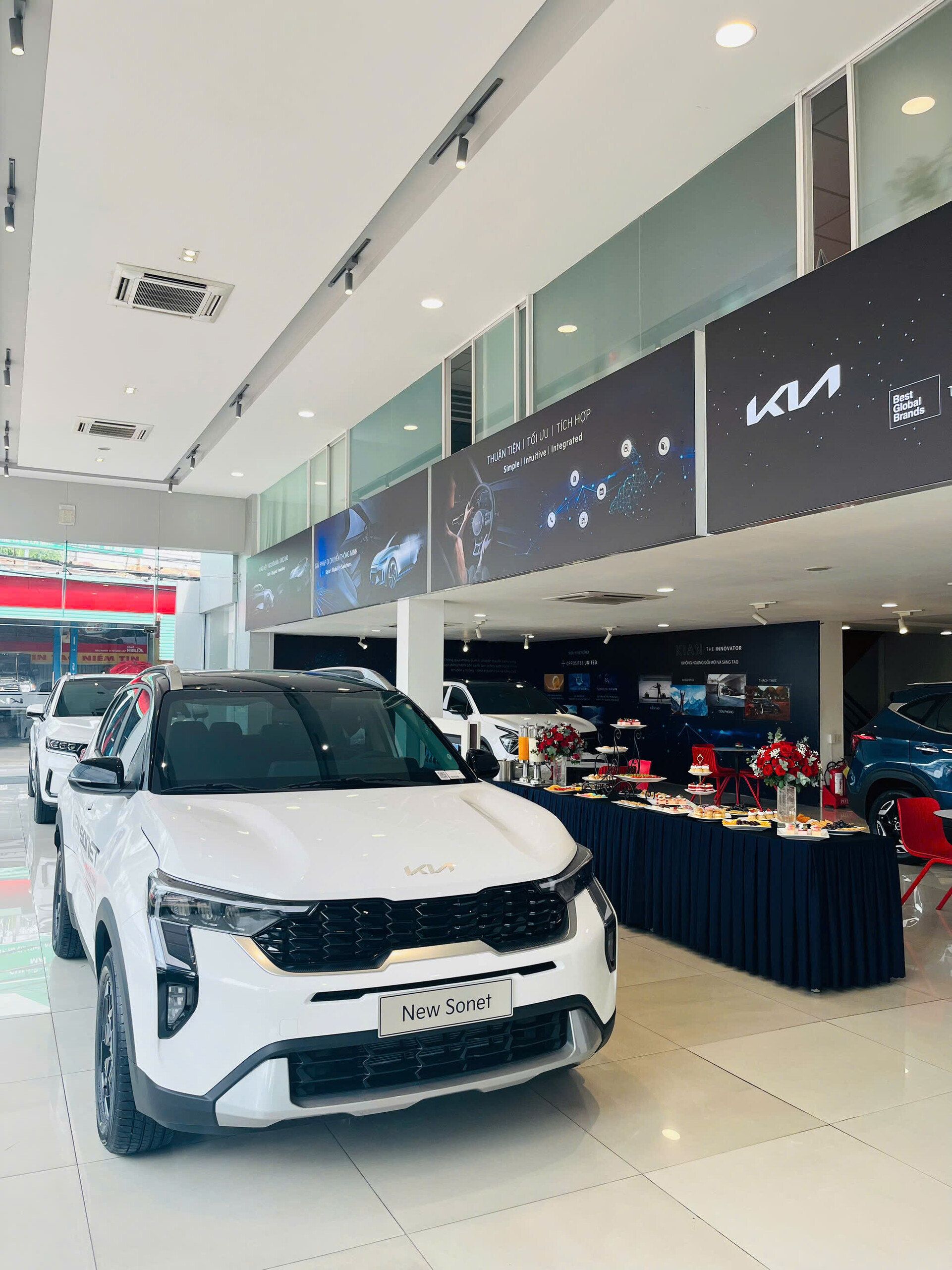 Khám phá bộ đôi SUV đô thị thế hệ mới New Seltos & New Sonet tại THACO AUTO Trường Chinh